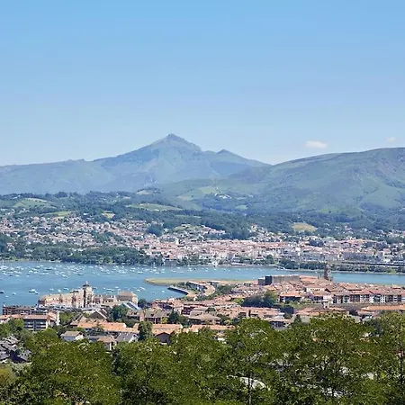 Hermosa, 1 H Bilbao, 5' De France Villa Minneapolis
